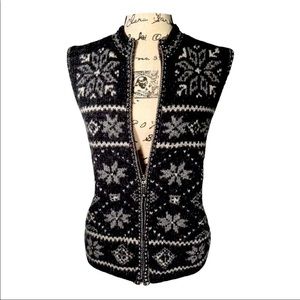 Scottish designed size small black and grey wool vest.
